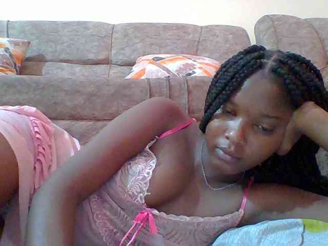 Hornyqueen4 webcam