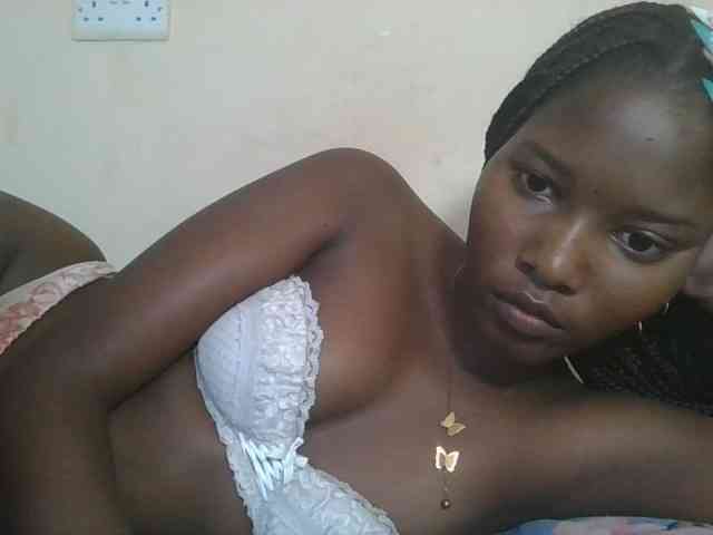 Hornyqueen4 webcam