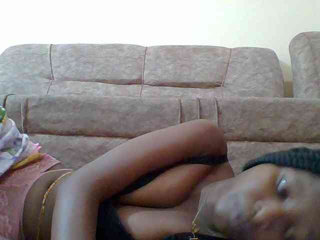 Hornyqueen4 webcam