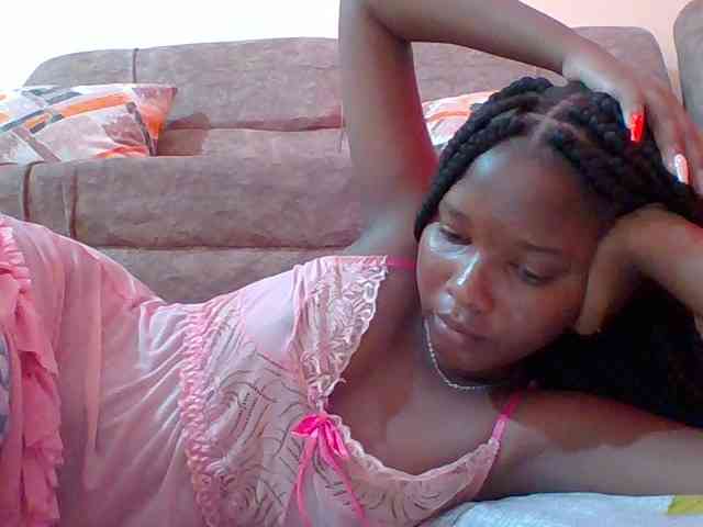 Hornyqueen4 webcam