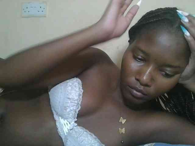 Hornyqueen4 webcam