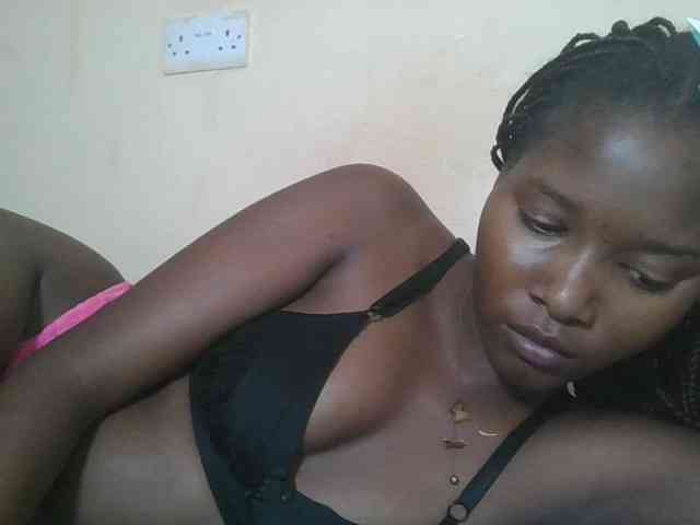 Hornyqueen4 webcam