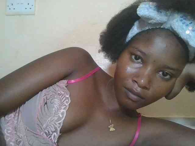 Hornyqueen4 Hornyqueen4