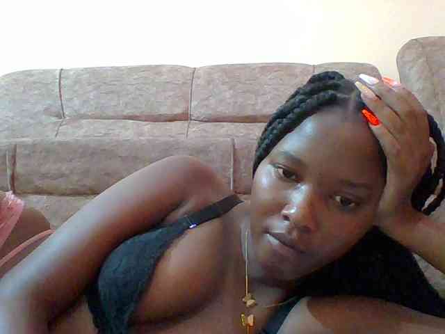 Hornyqueen4 webcam