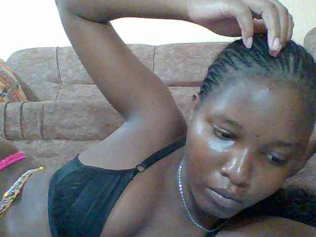Hornyqueen4 webcam