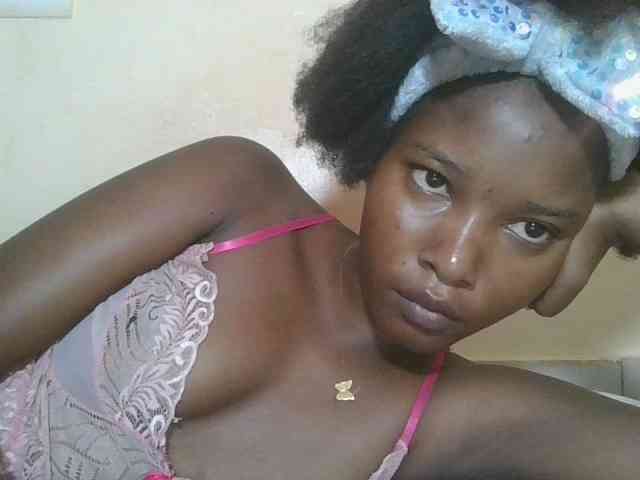 Hornyqueen4 Hornyqueen4