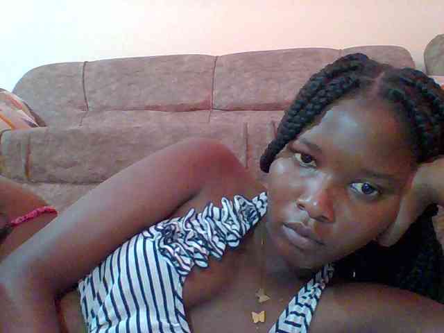 Hornyqueen4 webcam