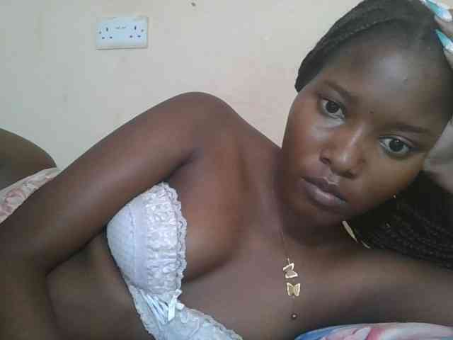 Hornyqueen4 webcam