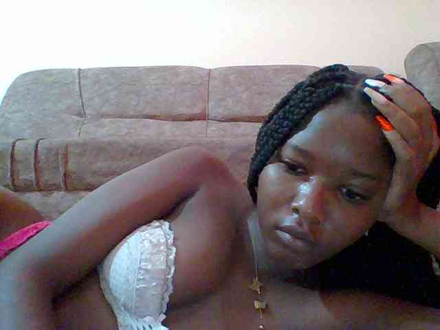 Hornyqueen4 webcam
