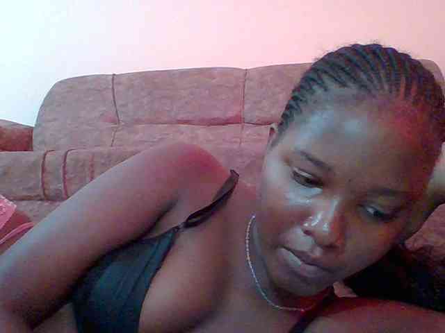 Hornyqueen4 webcam