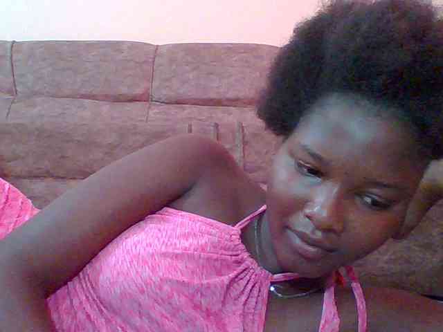 Hornyqueen4 webcam