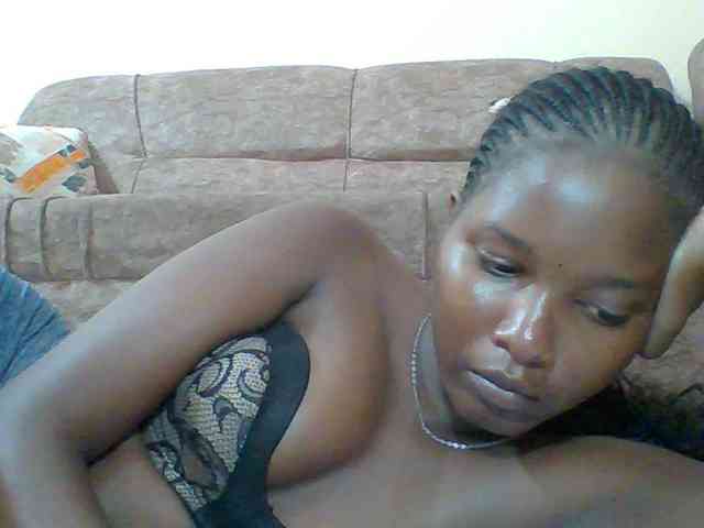 Hornyqueen4 webcam