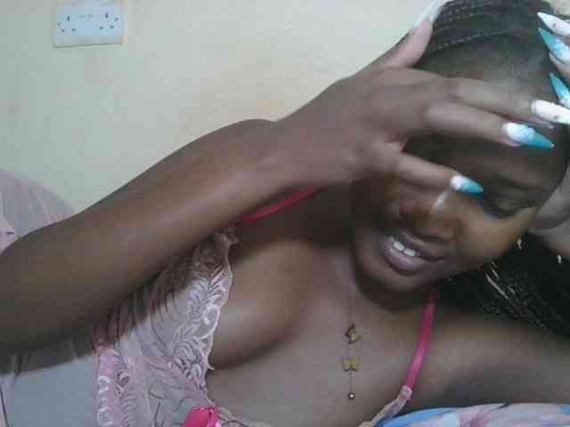 Hornyqueen4 webcam