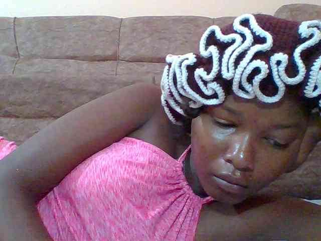 Hornyqueen4 webcam