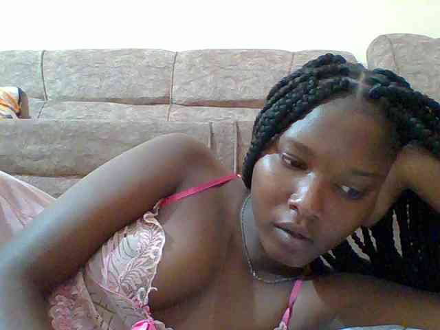 Hornyqueen4 webcam