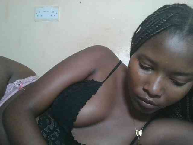 Hornyqueen4 webcam