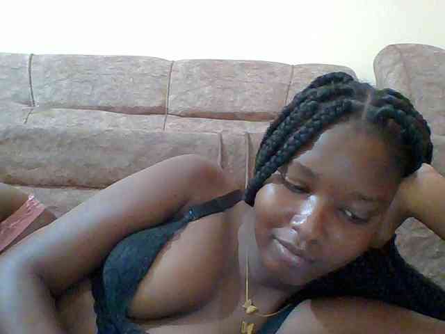 Hornyqueen4 webcam