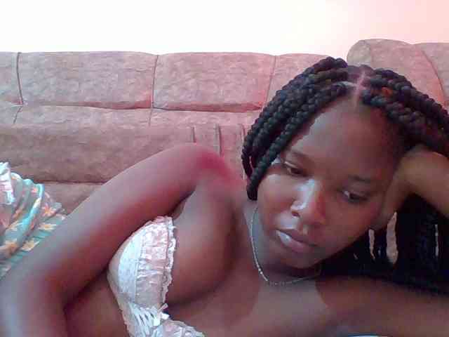 Hornyqueen4 webcam
