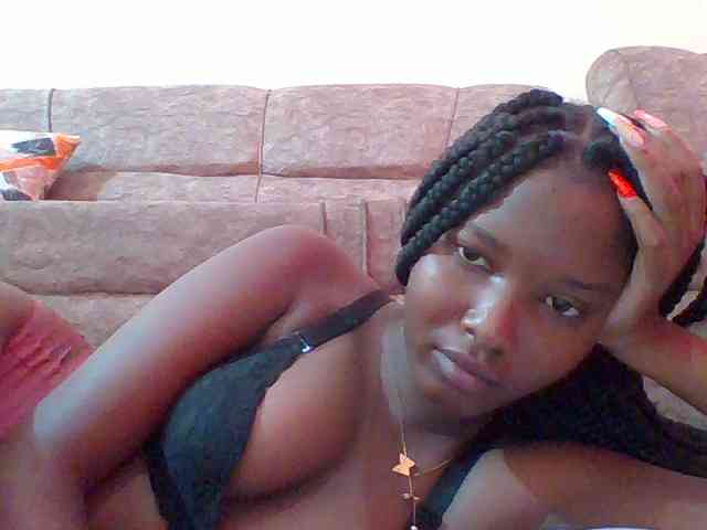 Hornyqueen4 webcam