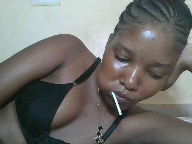 Hornyqueen4 Live Webcam on BongaCams