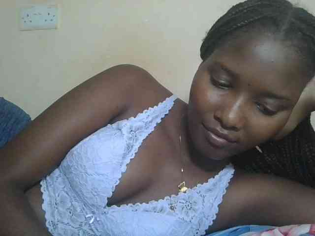 Hornyqueen4 webcam