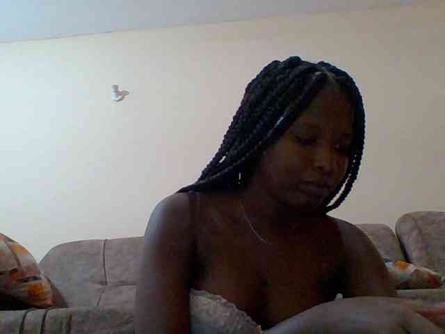 Hornyqueen4 webcam