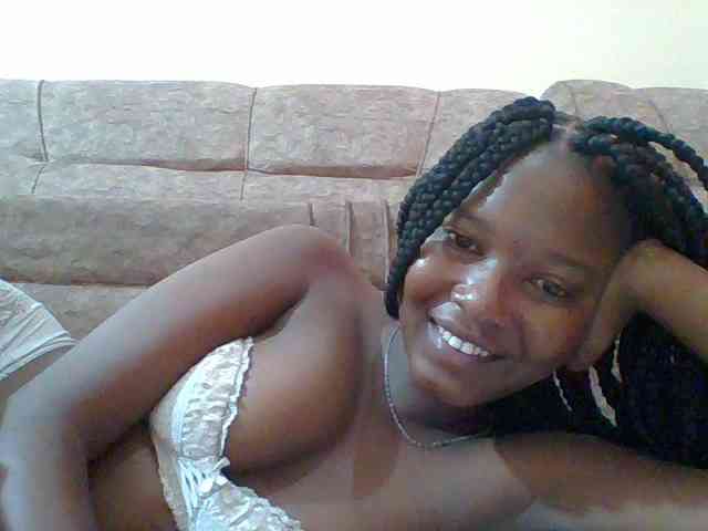 Hornyqueen4 webcam