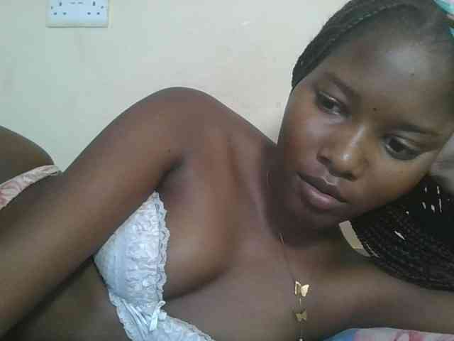 Hornyqueen4 webcam