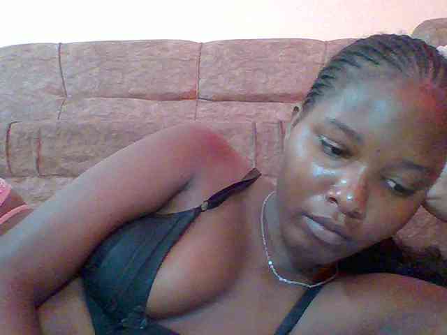 Hornyqueen4 webcam