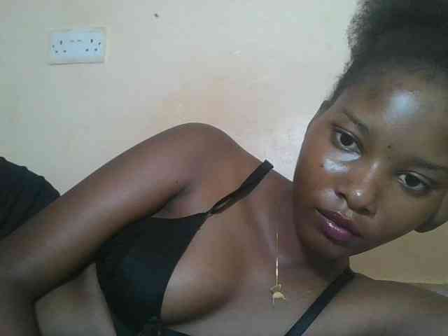 Hornyqueen4 Hornyqueen4