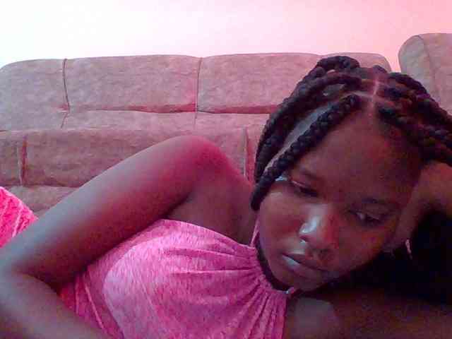 Hornyqueen4 webcam