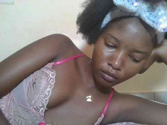 Hornyqueen4 Hornyqueen4