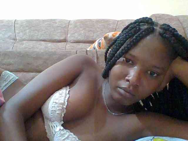 Hornyqueen4 webcam