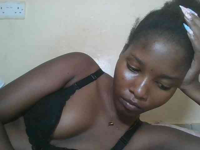 Hornyqueen4 Hornyqueen4