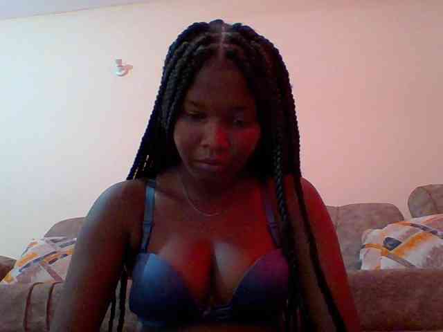 Hornyqueen4 webcam