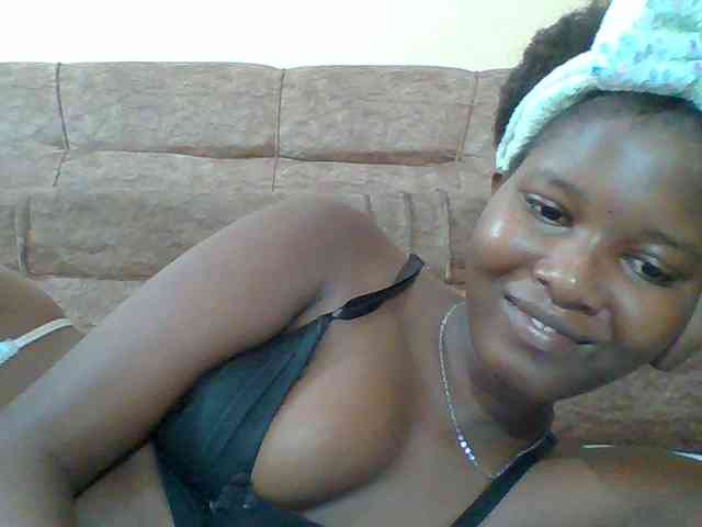 Hornyqueen4 webcam