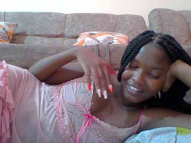 Hornyqueen4 webcam