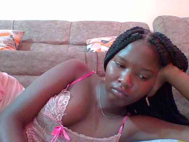 Hornyqueen4 webcam