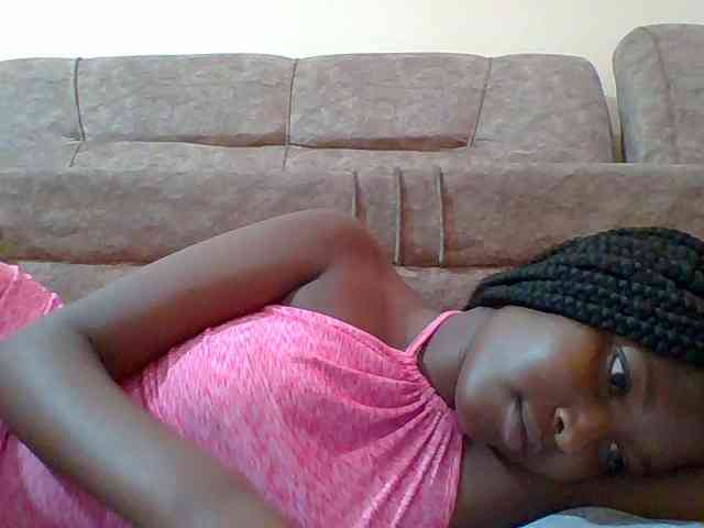 Hornyqueen4 webcam