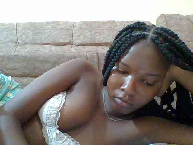 Hornyqueen4 webcam