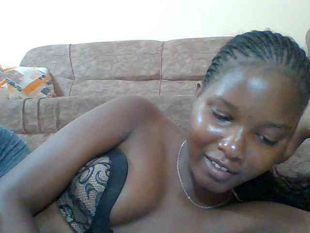 Hornyqueen4 webcam