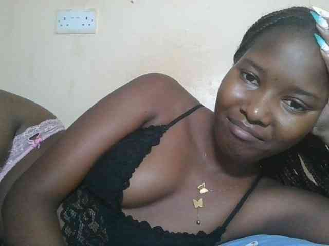 Hornyqueen4 webcam