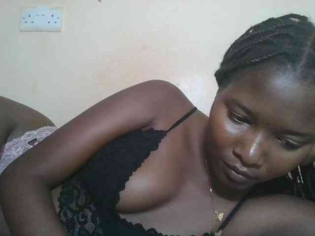 Hornyqueen4 webcam
