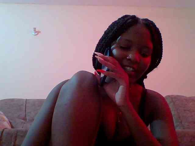Hornyqueen4 webcam