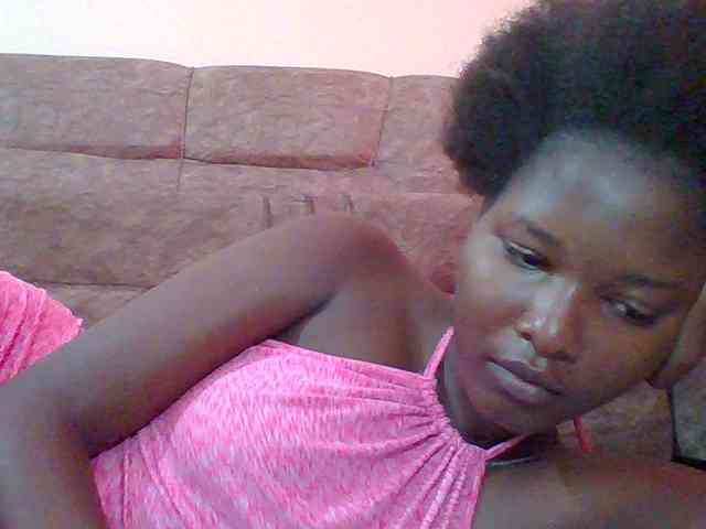 Hornyqueen4 webcam