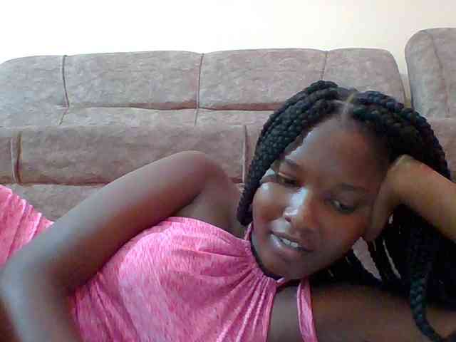 Hornyqueen4 webcam