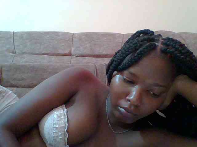 Hornyqueen4 webcam