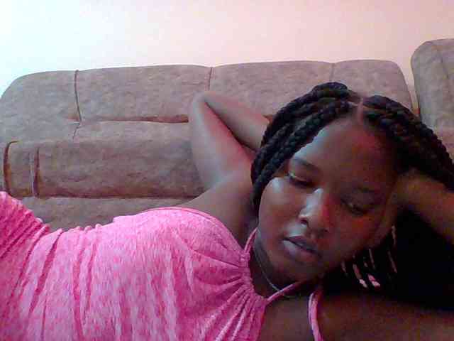 Hornyqueen4 webcam