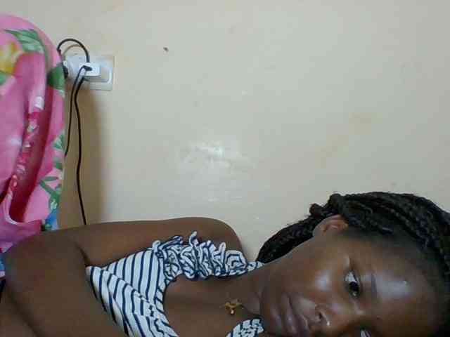 Hornyqueen4 webcam