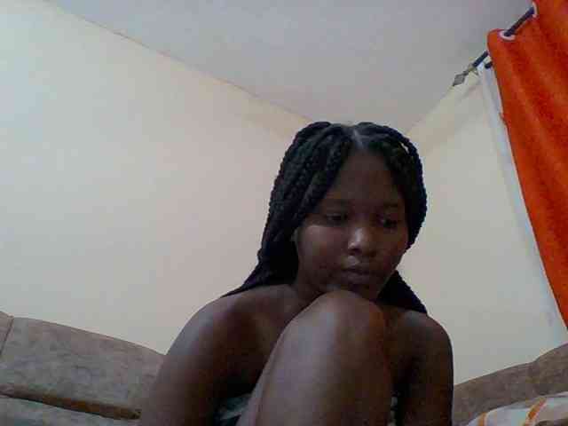 Hornyqueen4 webcam